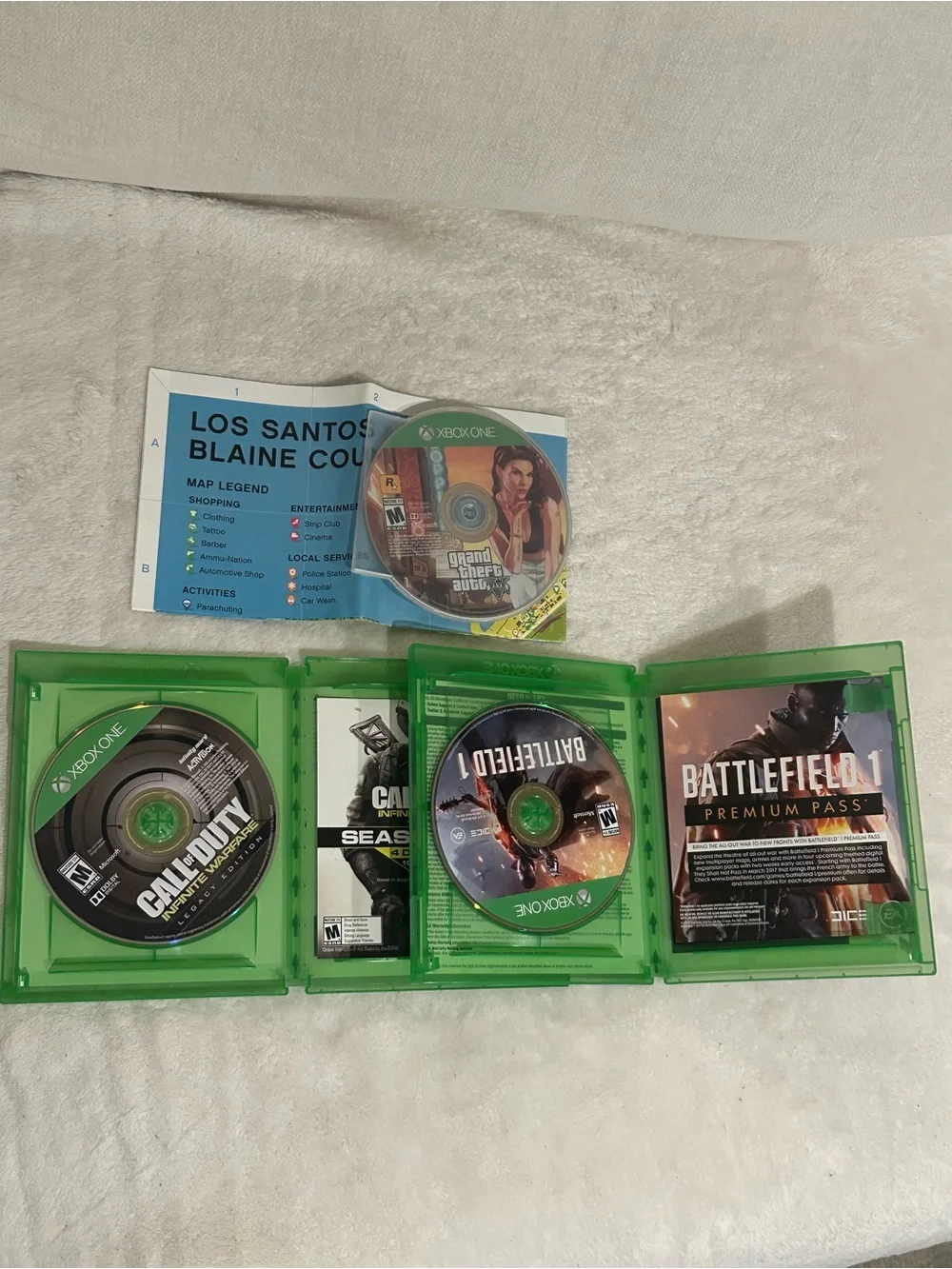 Xbox One 3 Game Lot- GTA 5 V (map only) Battlefield 1 and Call of Duty infinite